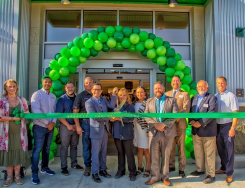 City Celebrates Grand Opening of Sprouts Farmers Market